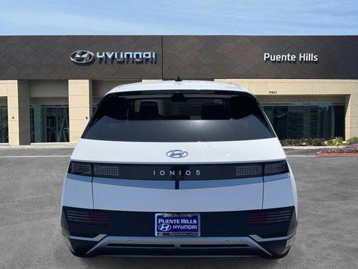 2023 Hyundai IONIQ 5 SEL