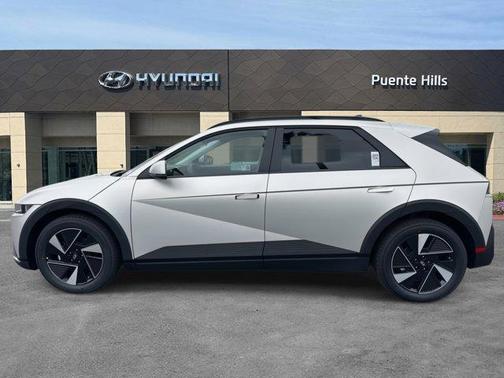 2025 Hyundai IONIQ 5 SEL