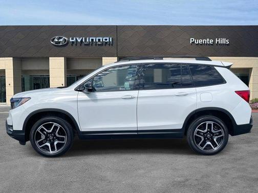 2023 Honda Passport Elite