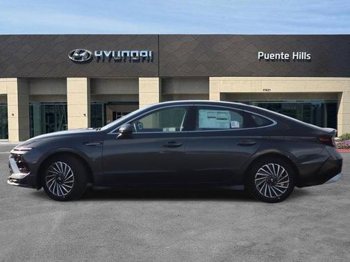 2025 Hyundai SONATA Hybrid SEL