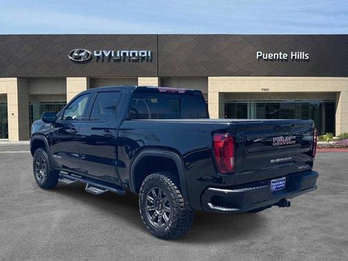 2024 GMC Sierra 1500 AT4X