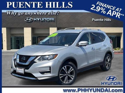 2020 Nissan Rogue SV