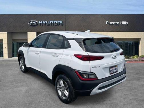2022 Hyundai KONA SE