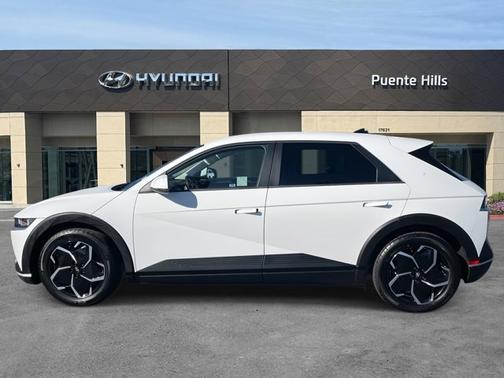 2024 Hyundai IONIQ 5 SEL