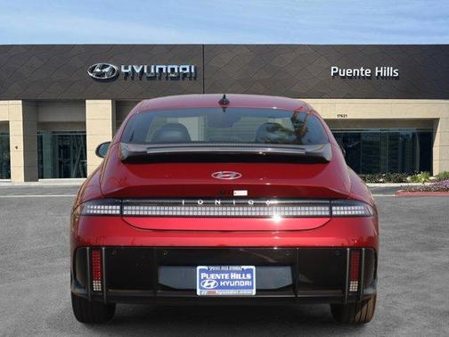 2025 Hyundai IONIQ 6 SE