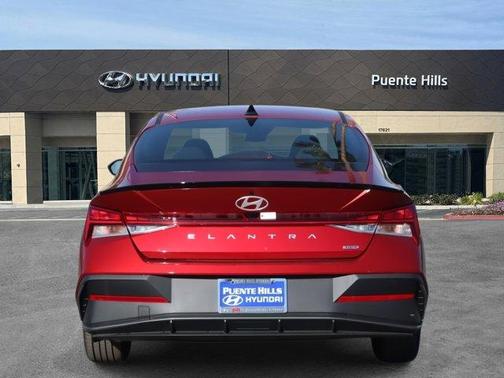 2026 Hyundai ELANTRA HEV SEL Sport