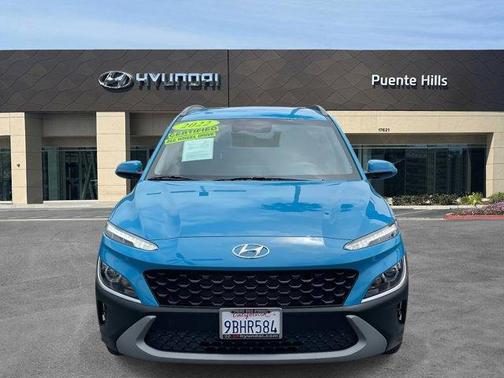 2022 Hyundai KONA SEL