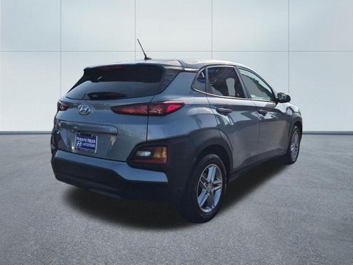 Sonic Silver 2021 Hyundai KONA SE