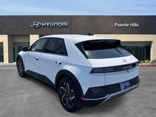 2023 Hyundai IONIQ 5 SEL