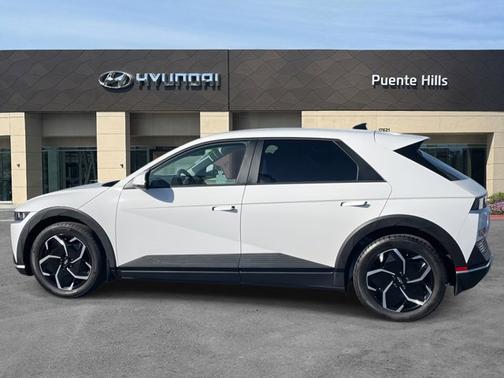 2024 Hyundai IONIQ 5 SE