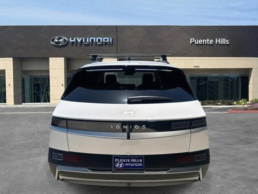 2025 Hyundai IONIQ 5 SEL