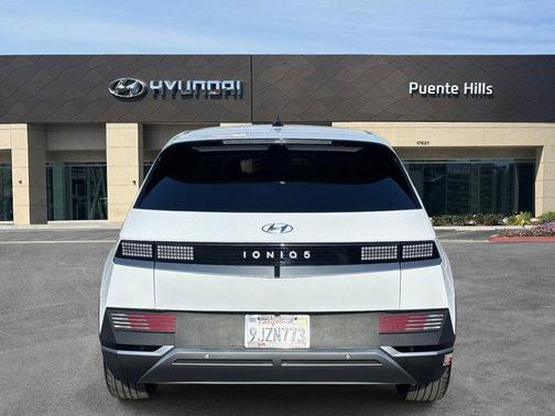 2024 Hyundai IONIQ 5 SEL