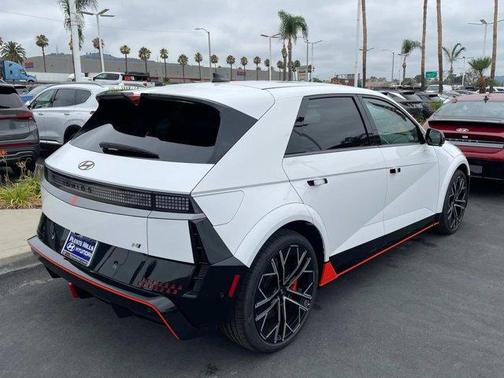 2025 Hyundai IONIQ 5 N Base
