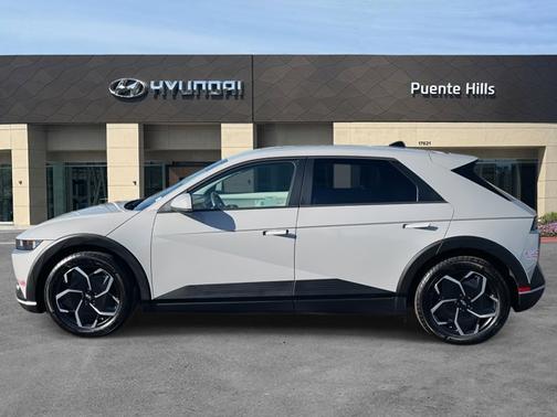 2024 Hyundai IONIQ 5 SEL