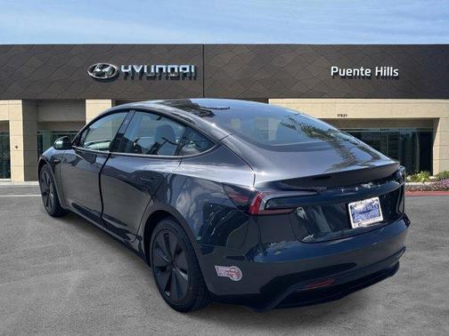 2024 Tesla Model 3 Base