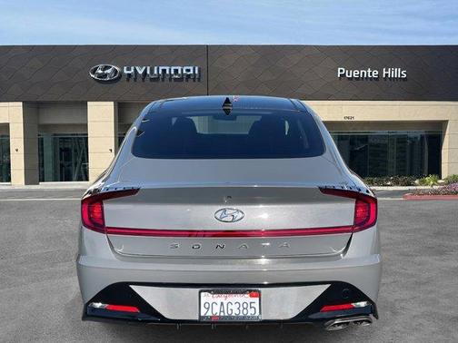 2022 Hyundai SONATA SEL
