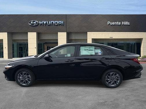 2025 Hyundai ELANTRA HEV Blue