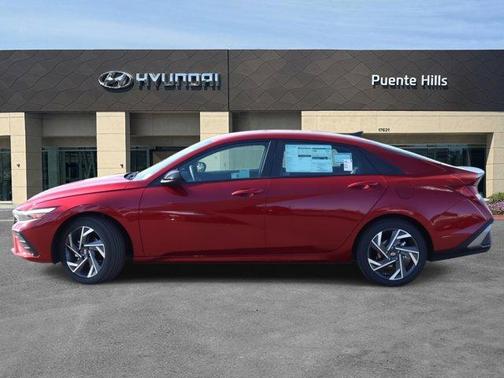 2025 Hyundai ELANTRA HEV SEL Sport