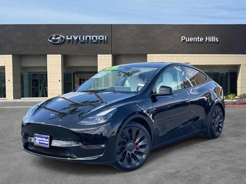 2023 Tesla Model Y Performance