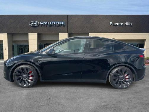 2023 Tesla Model Y Performance