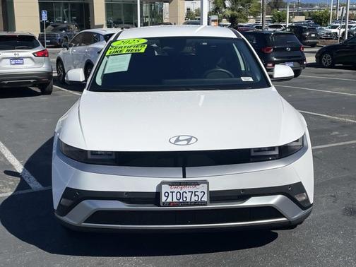 2025 Hyundai IONIQ 5 SE