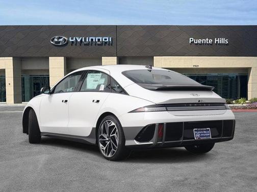 2025 Hyundai IONIQ 6 Limited