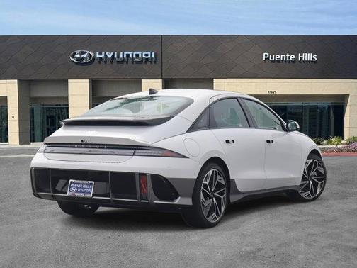 2025 Hyundai IONIQ 6 Limited