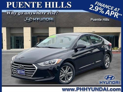 2017 Hyundai ELANTRA SE