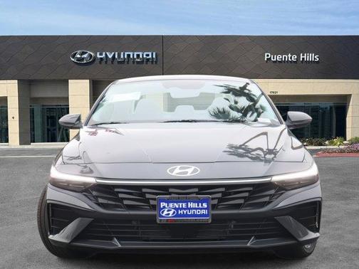 2025 Hyundai ELANTRA HEV Limited