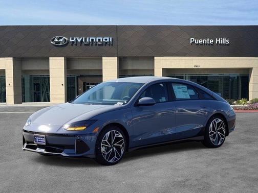 2025 Hyundai IONIQ 6 SEL