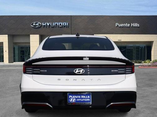2025 Hyundai SONATA SEL