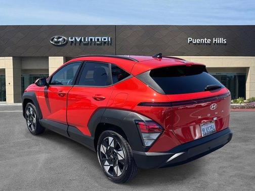 2024 Hyundai KONA SEL