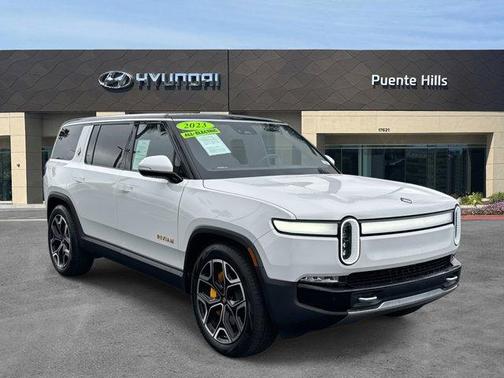 2023 Rivian R1S Adventure Quad Motor Large Pack