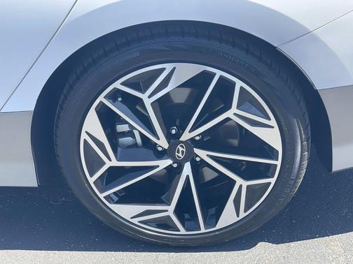 Serenity White 2025 Hyundai IONIQ 6 SEL