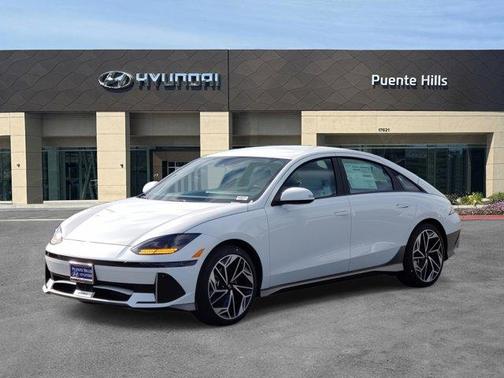 2025 Hyundai IONIQ 6 SEL