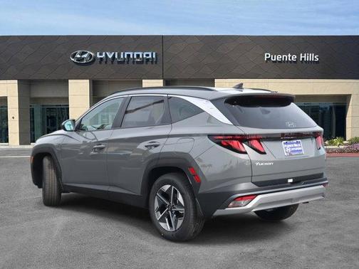 2025 Hyundai TUCSON SEL