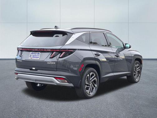 Ecotronic Gray 2026 Hyundai TUCSON Hybrid Limited