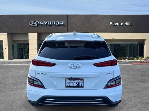 2023 Hyundai KONA EV SE