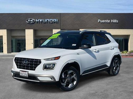 2023 Hyundai VENUE Limited