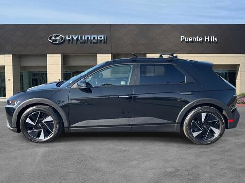 2025 Hyundai IONIQ 5 SEL