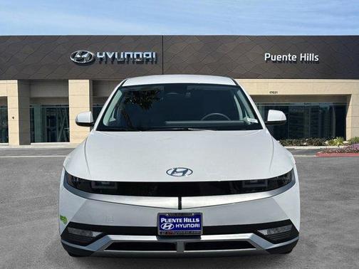 2023 Hyundai IONIQ 5 SE Standard Range