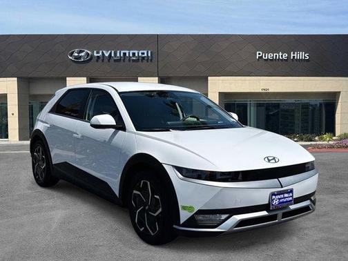 2023 Hyundai IONIQ 5 SE Standard Range