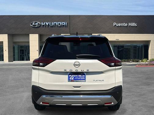 2023 Nissan Rogue Platinum