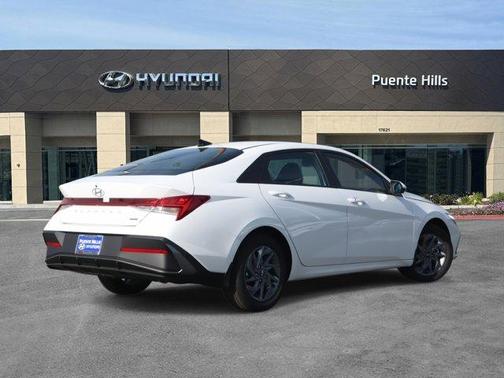 2025 Hyundai ELANTRA HEV Blue