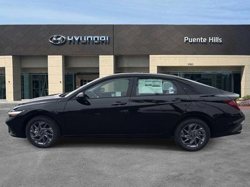 2025 Hyundai ELANTRA HEV Blue