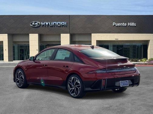 2025 Hyundai IONIQ 6 SEL