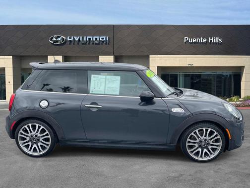 Thunder Grey Metallic 2019 MINI Hardtop Cooper S