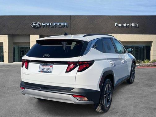 2025 Hyundai TUCSON SEL