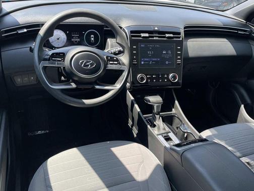 Ice White 2022 Hyundai SANTA CRUZ SEL