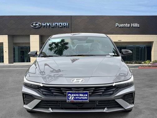 2025 Hyundai ELANTRA HEV SEL Sport
